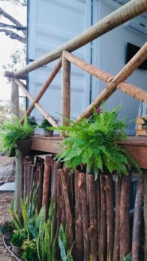 Hospedaria Boca Do Mato - Container Mambaí Εξωτερικό φωτογραφία
